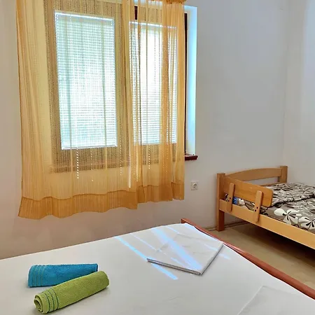 Casa de hóspedes Viola 3*